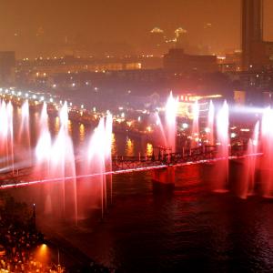 Floating Fountains